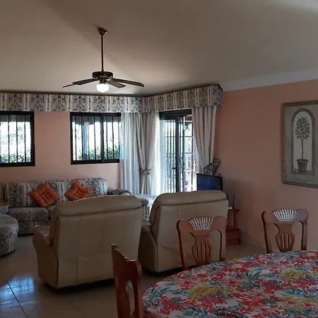 La Quinta Villa *