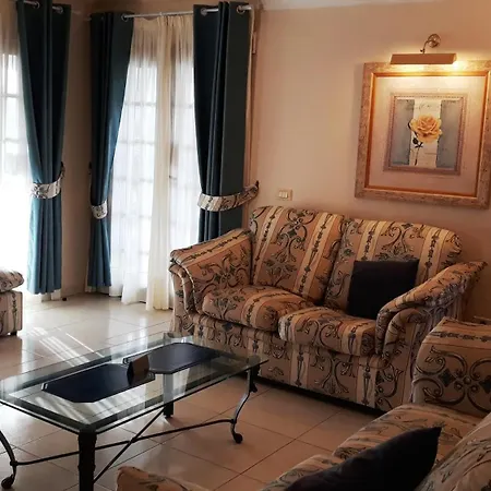 La Quinta Villa