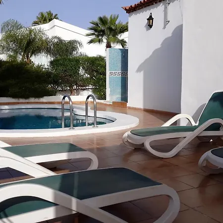 La Quinta Villa *